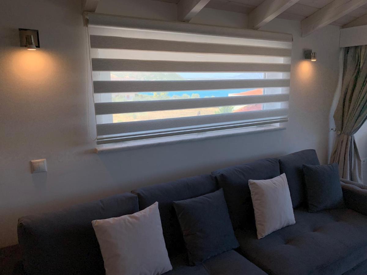 カト・アルミリLivas Almyri Seafront Flatアパートメント エクステリア 写真